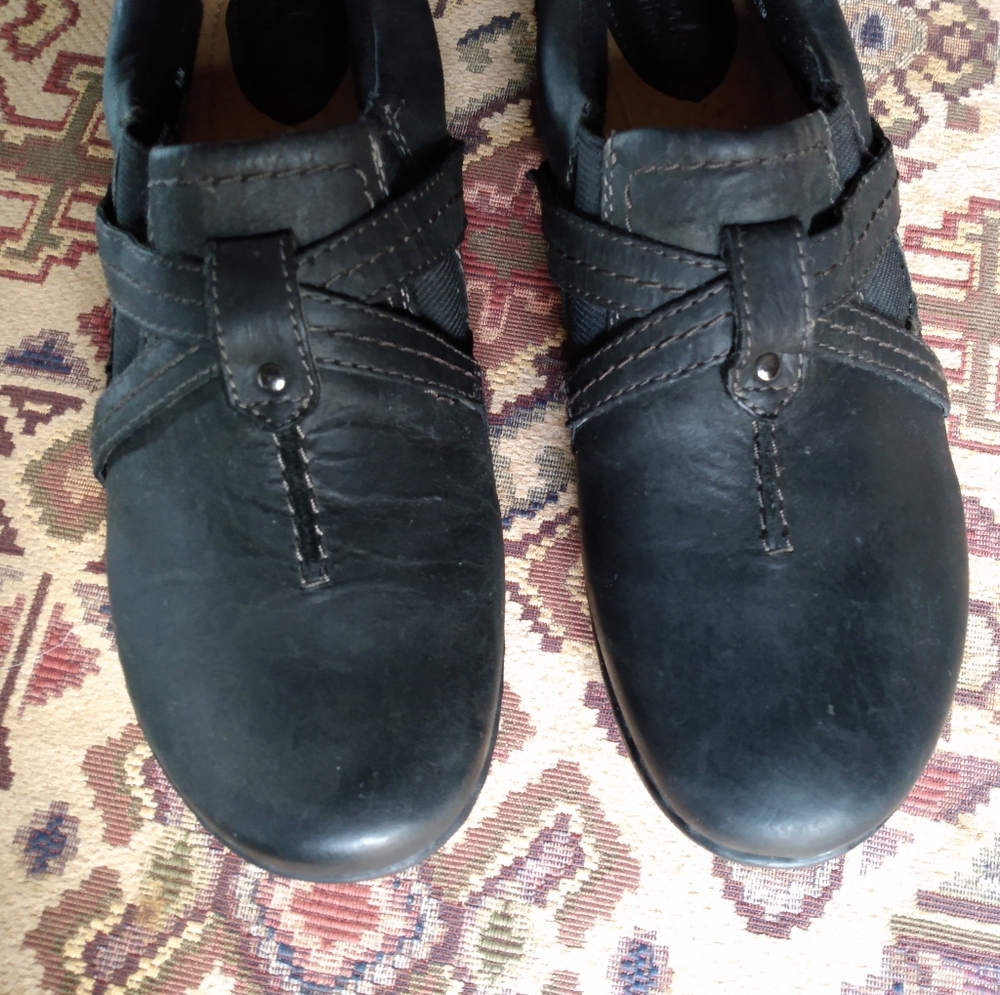 Clarks Artisan Leather Slip On Loafer - image 2